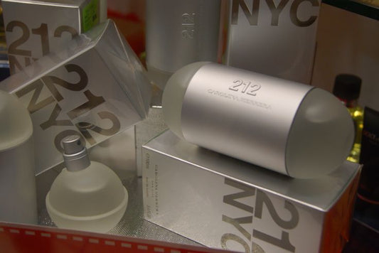 212 NYC DAMA`+PERFUMERO
