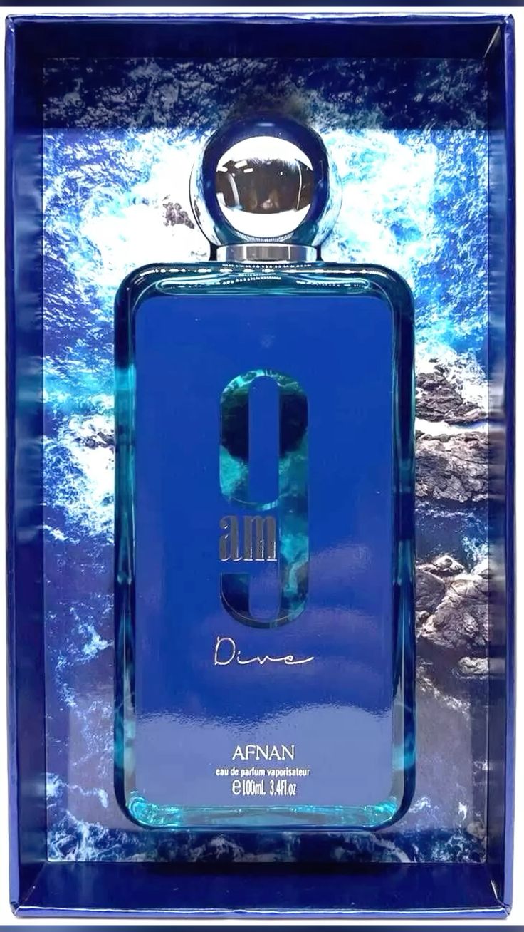 9 AM DIVE + perfumero