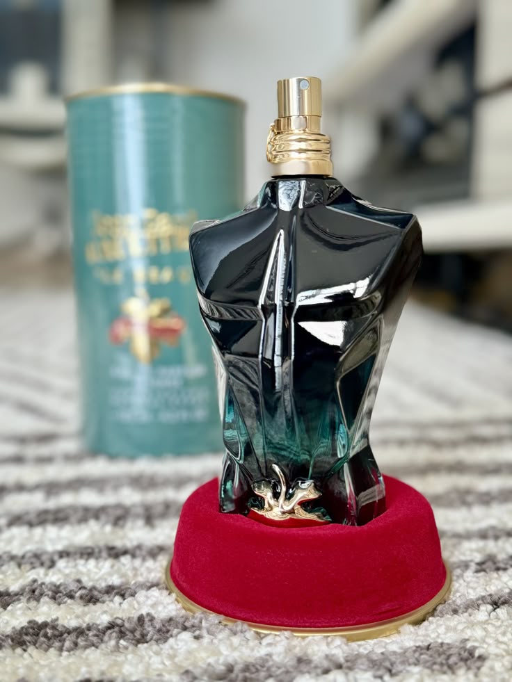 Jean Paul le beau+perfumero